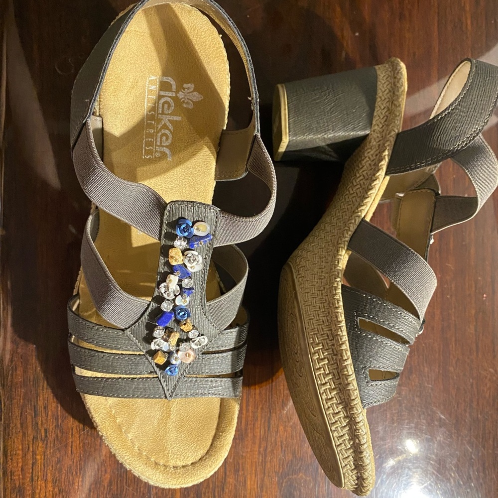NWOT Riekers Sandal